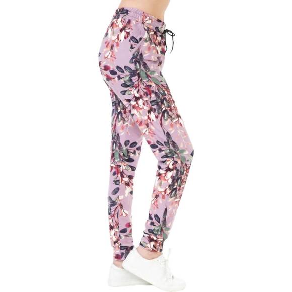 NEW LOVE IT floral jill jogger pants in purple - Picture 3 of 3